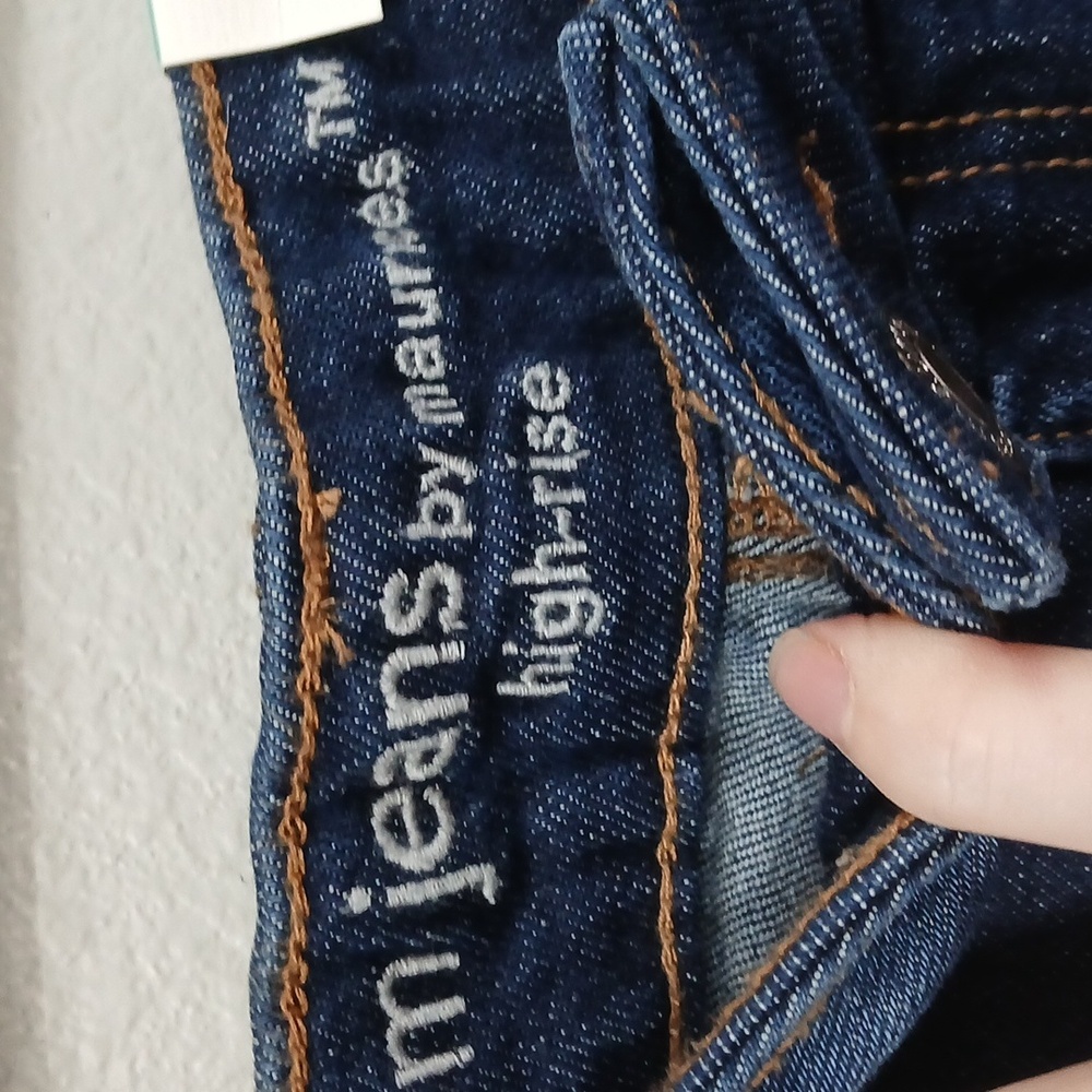 NWT 3.5” Denim Shorts m jeans by Maurices Size 10 High Rise - Picture 5 of 7